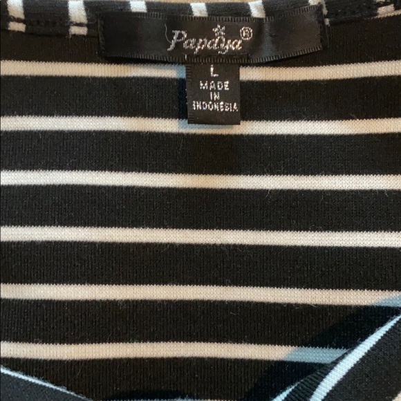 Beautiful dress 👗 New - never used . No tag - Picture 3 of 3